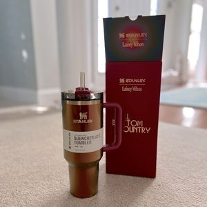 Stanley x Lainey Wilson Quencher Tumbler
